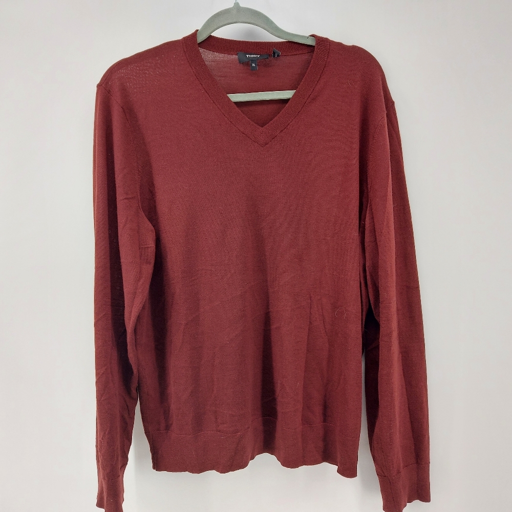 Theory Wool V Neck Sweater Red Size XL